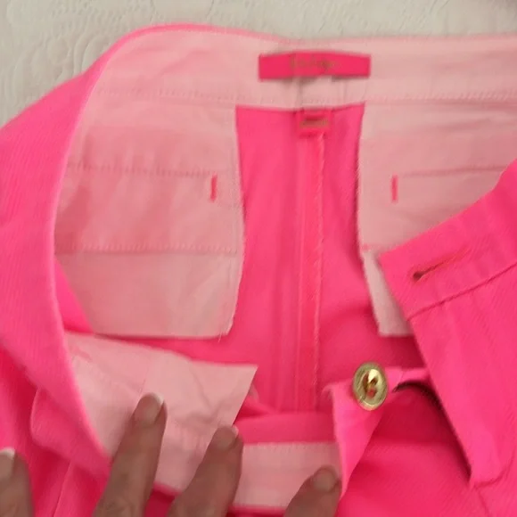 Lilly Pulitzer Buttercup Stretch Shorts in color Pink Isle, Size 10. - Picture 11 of 13